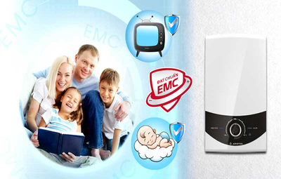 Máy nước nóng trực tiếp ARISTON Luxury SMC 45PE VN có bơm Aures Smart